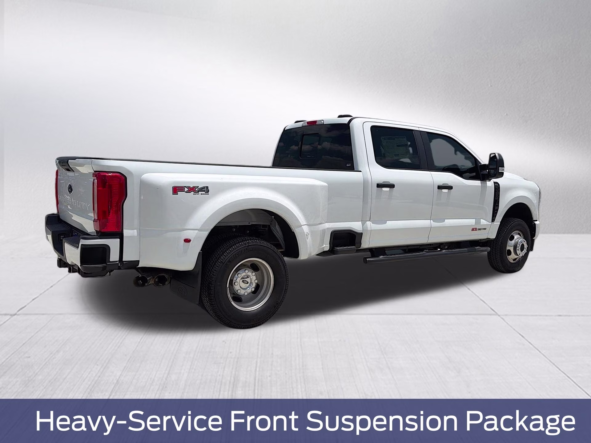 2026 Oxford White Ford Super Duty F-350 DRW XL 4X4 Truck