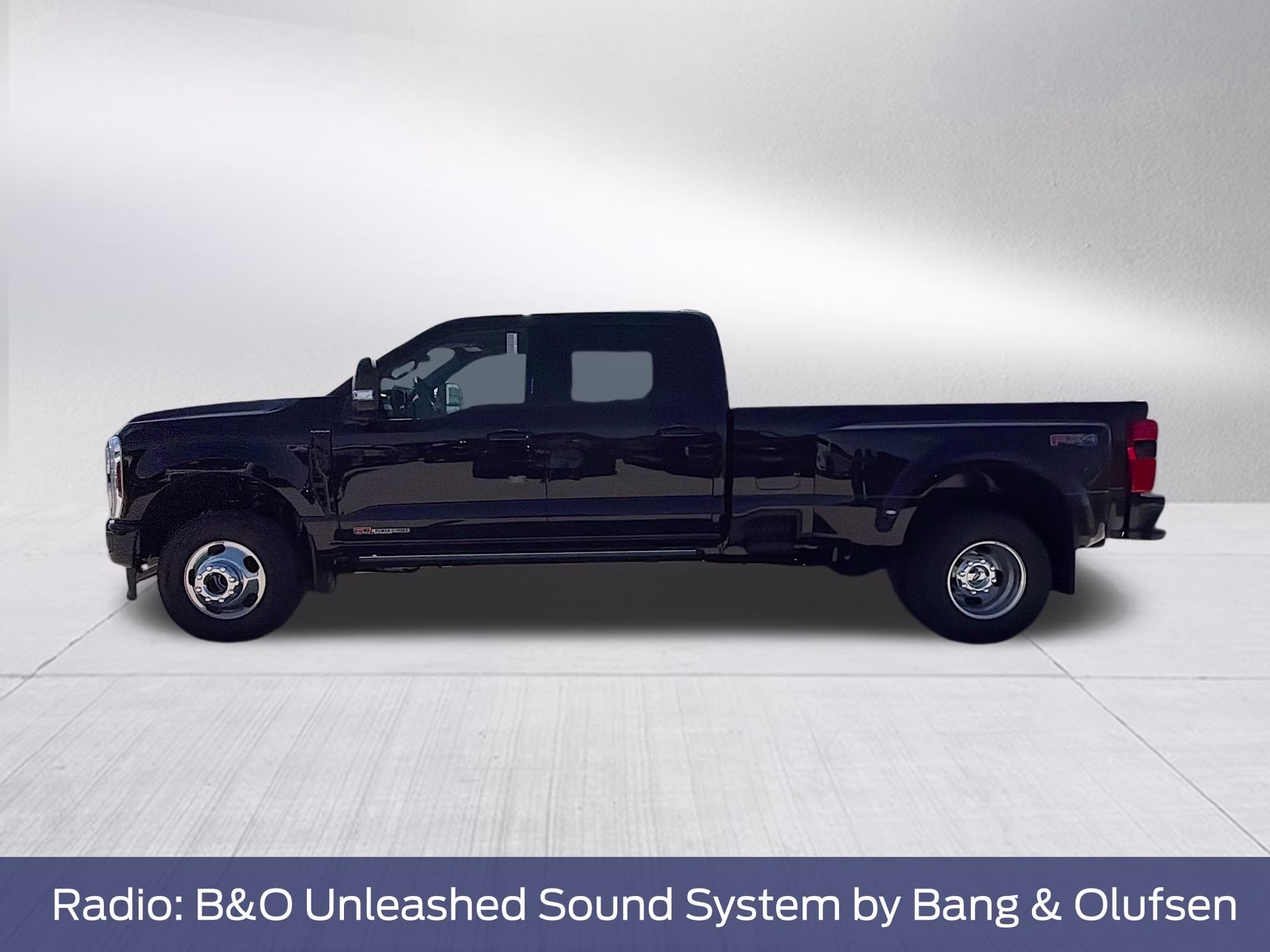 2026 Agate Black Metallic Ford Super Duty F-350 DRW Platinum 4X4 Truck