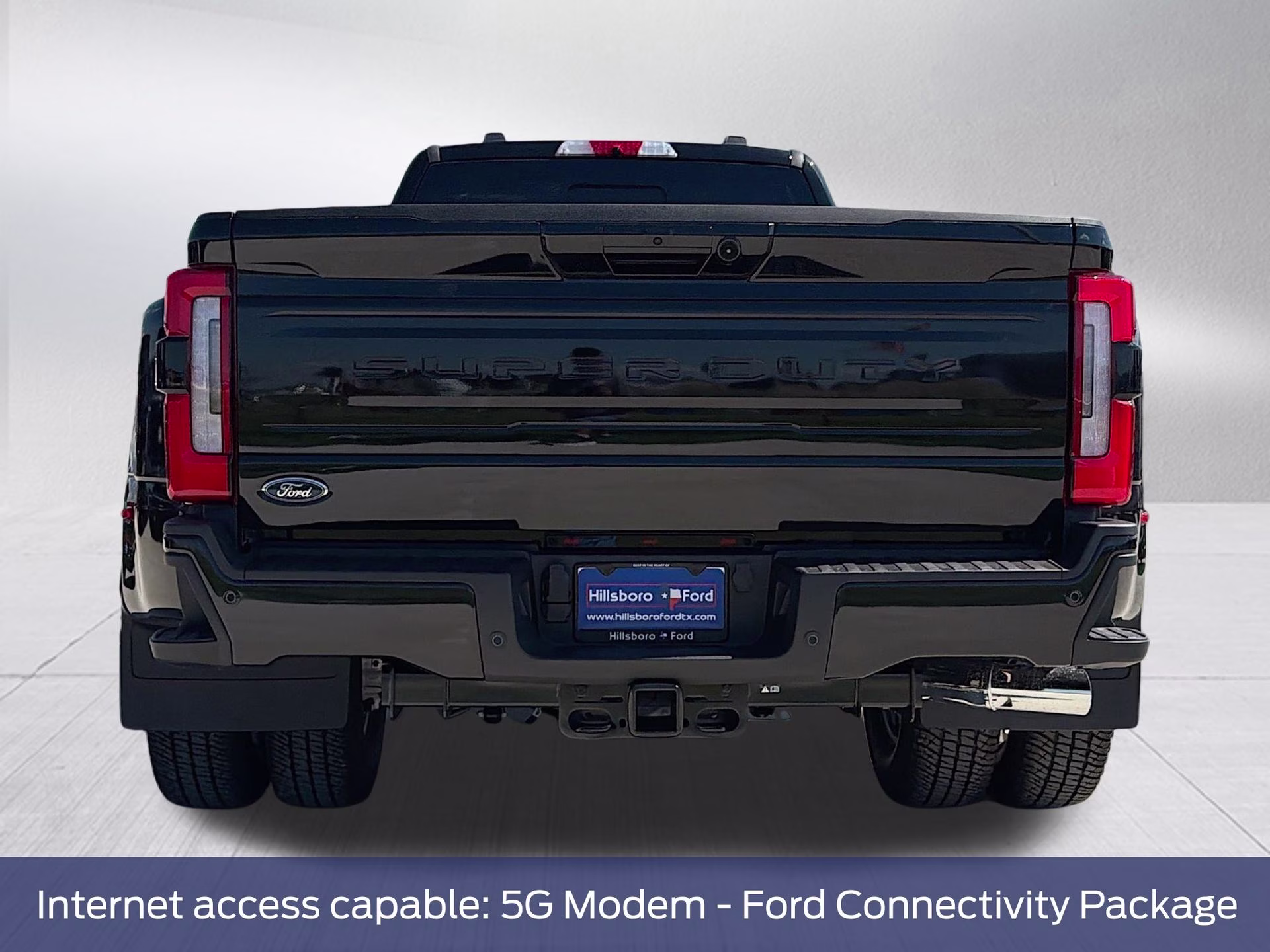 2026 Agate Black Metallic Ford Super Duty F-350 DRW Platinum 4X4 Truck