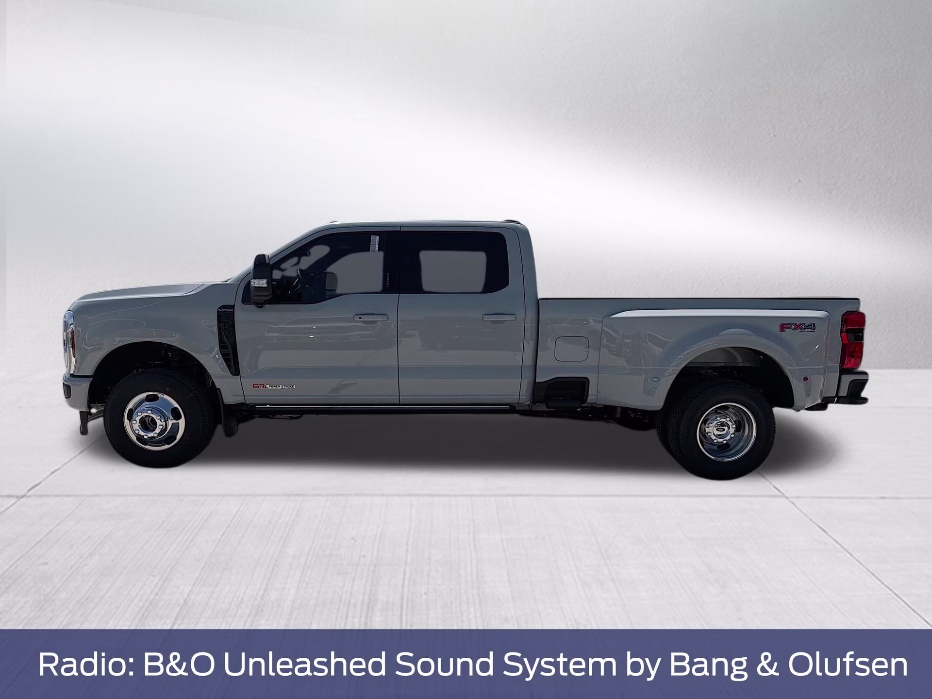2026 Avalanche Ford Super Duty F-350 DRW Platinum 4X4 Truck