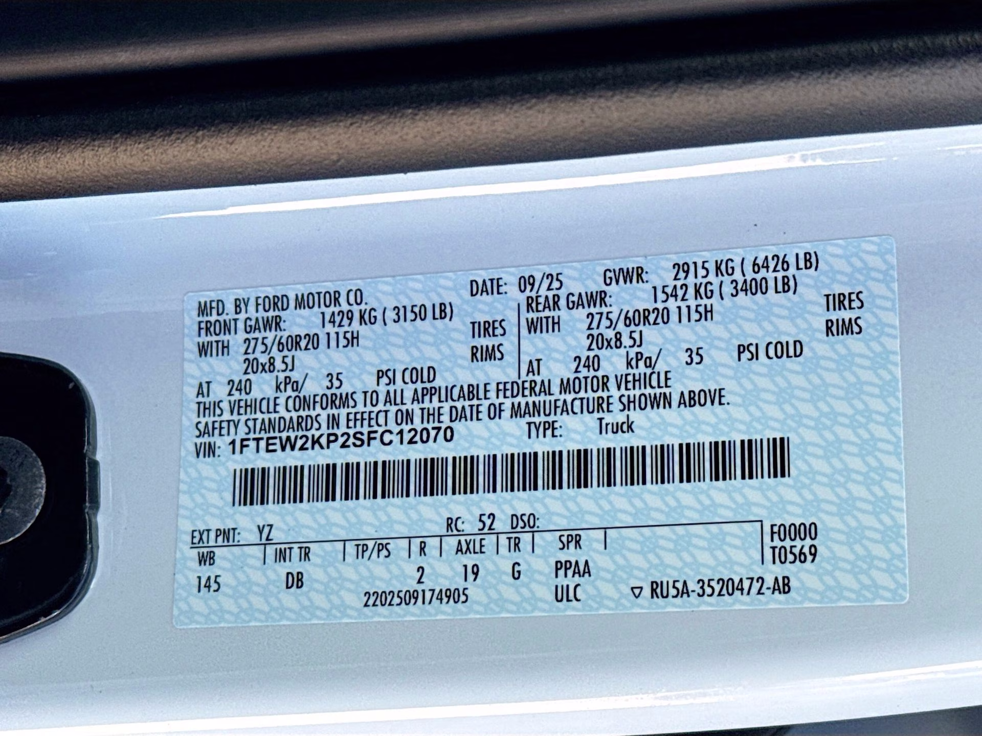 2025 Oxford White Ford F-150 STX RWD Truck