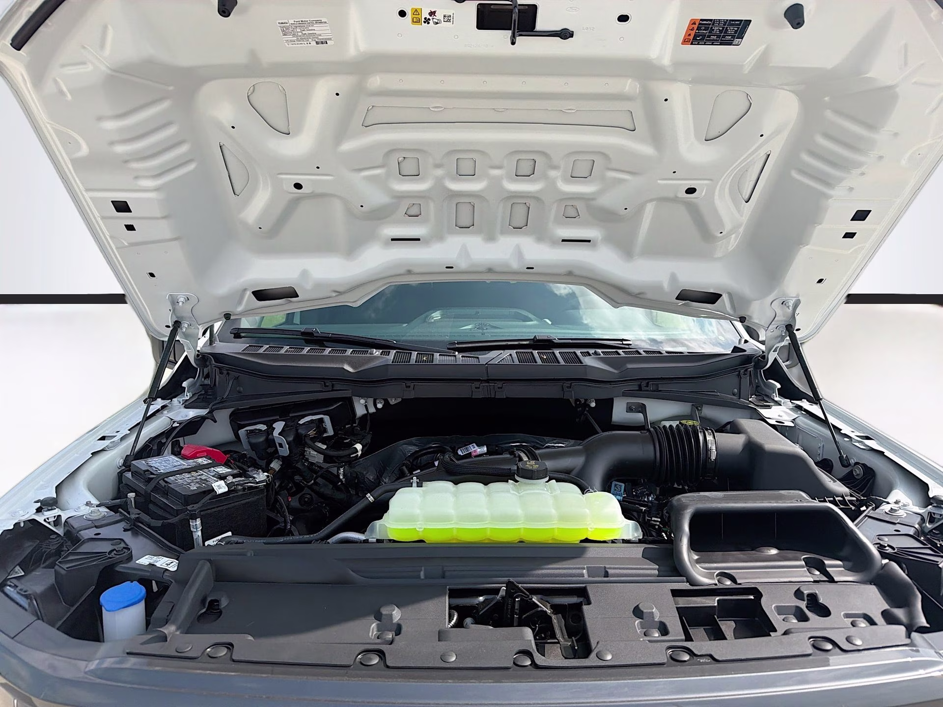 2026 Oxford White Ford F-150 STX RWD Truck