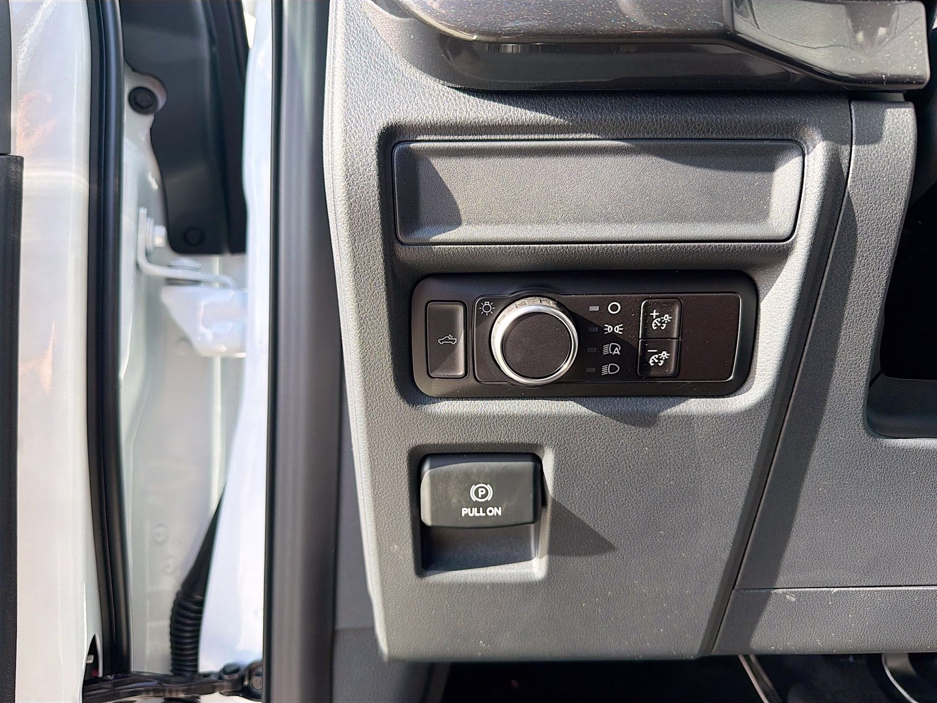 2026 Oxford White Ford F-150 STX RWD Truck