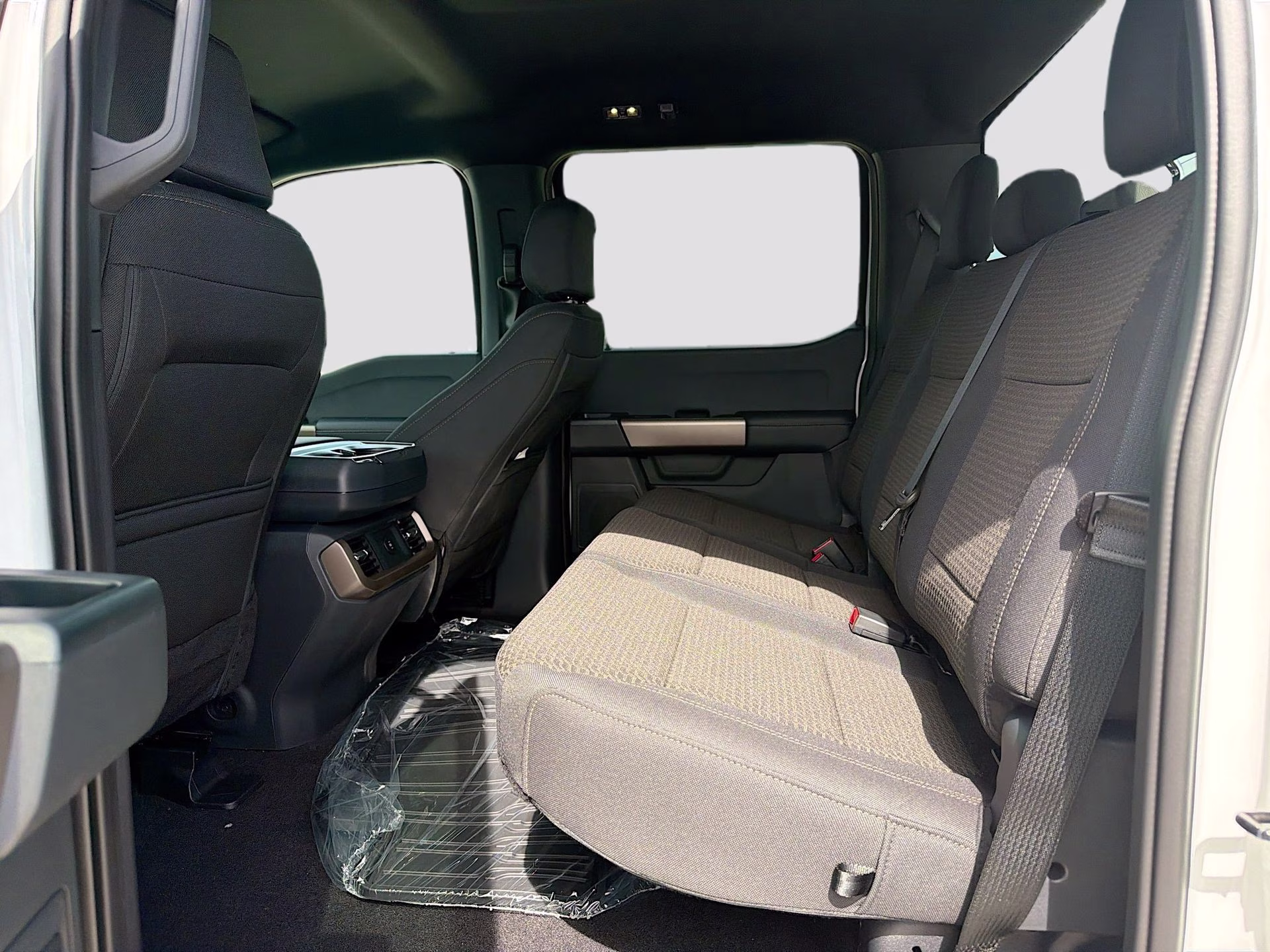 2026 Oxford White Ford F-150 STX 4X4 Truck