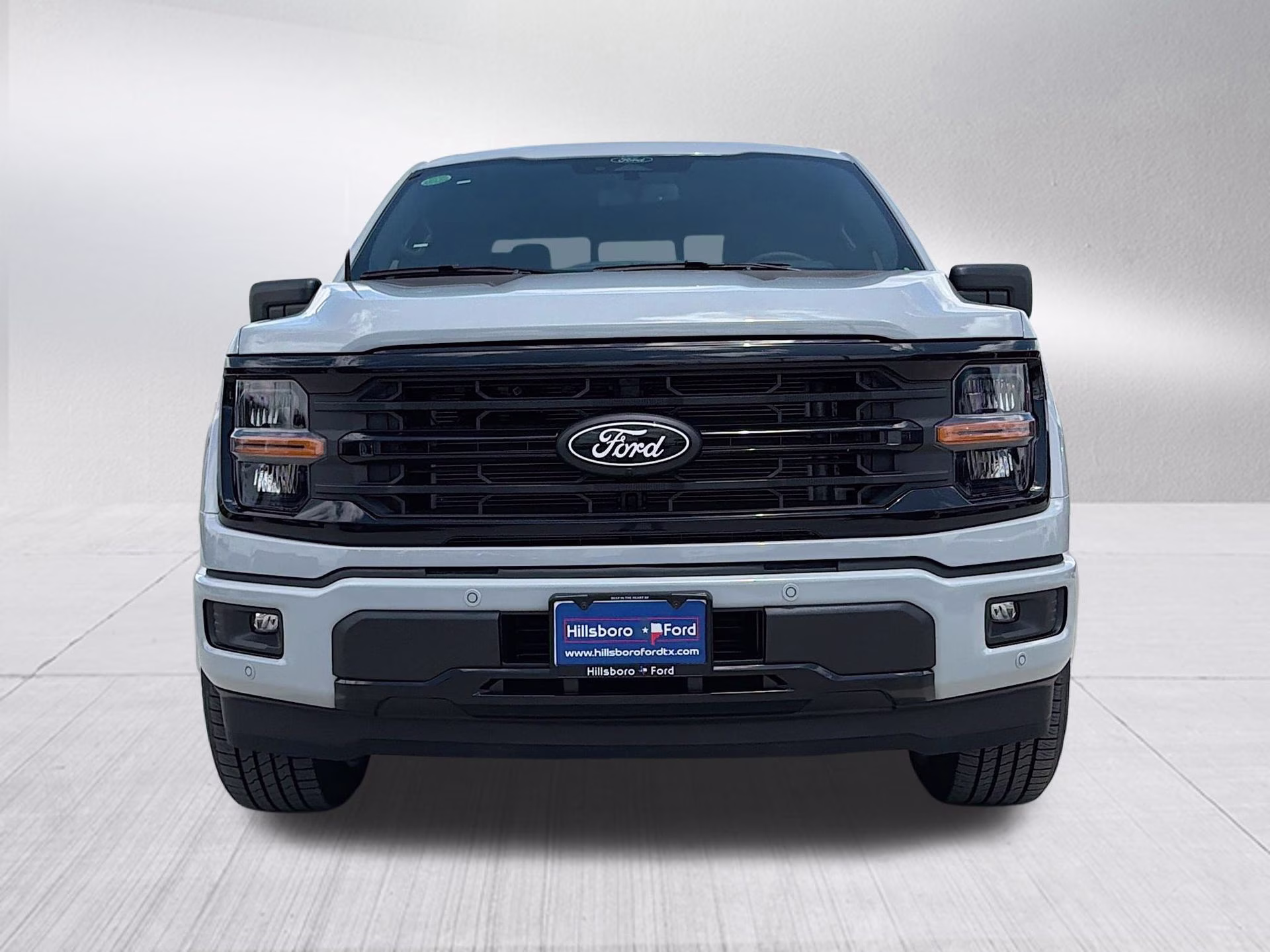 2026 Avalanche Ford F-150 XLT RWD Truck