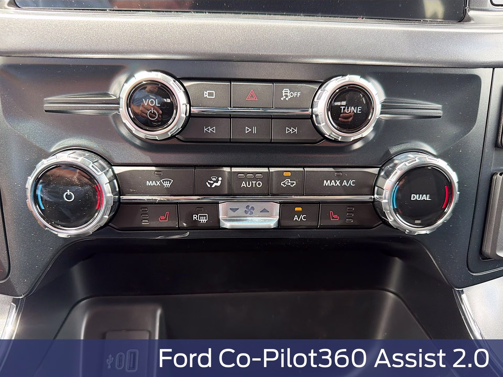 2026 Iconic Silver Metallic Ford F-150 XLT RWD Truck