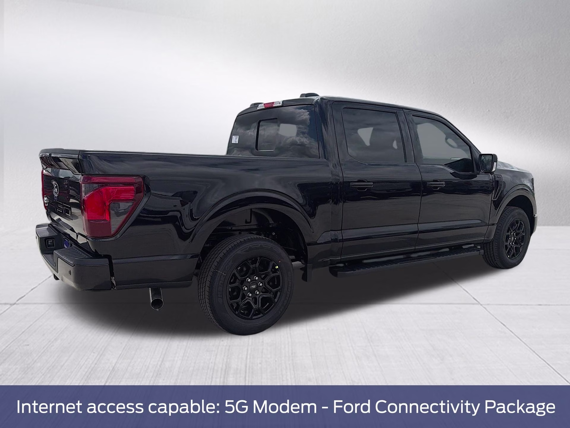 2026 Agate Black Metallic Ford F-150 XLT RWD Truck
