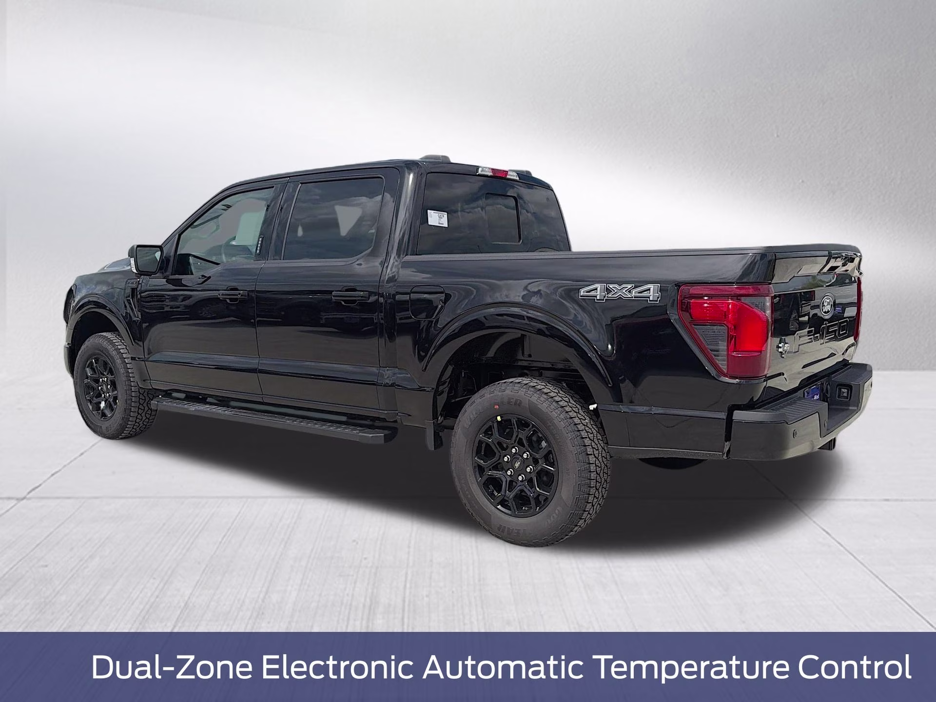 2026 Agate Black Metallic Ford F-150 XLT 4X4 Truck