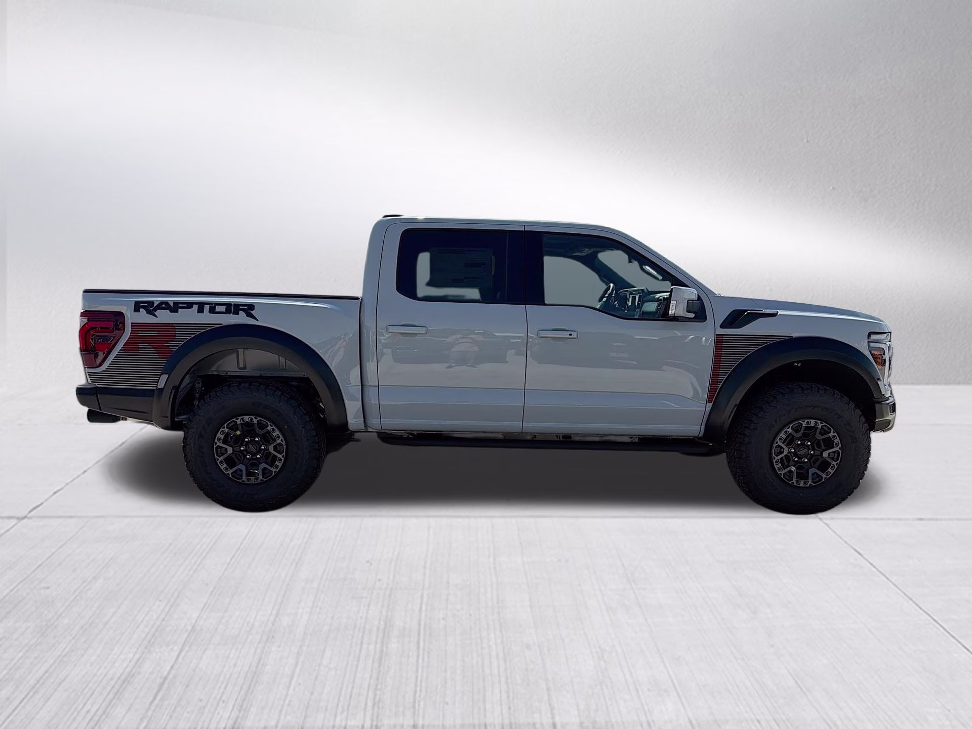 2026 Avalanche Ford F-150 Raptor 4X4 Truck