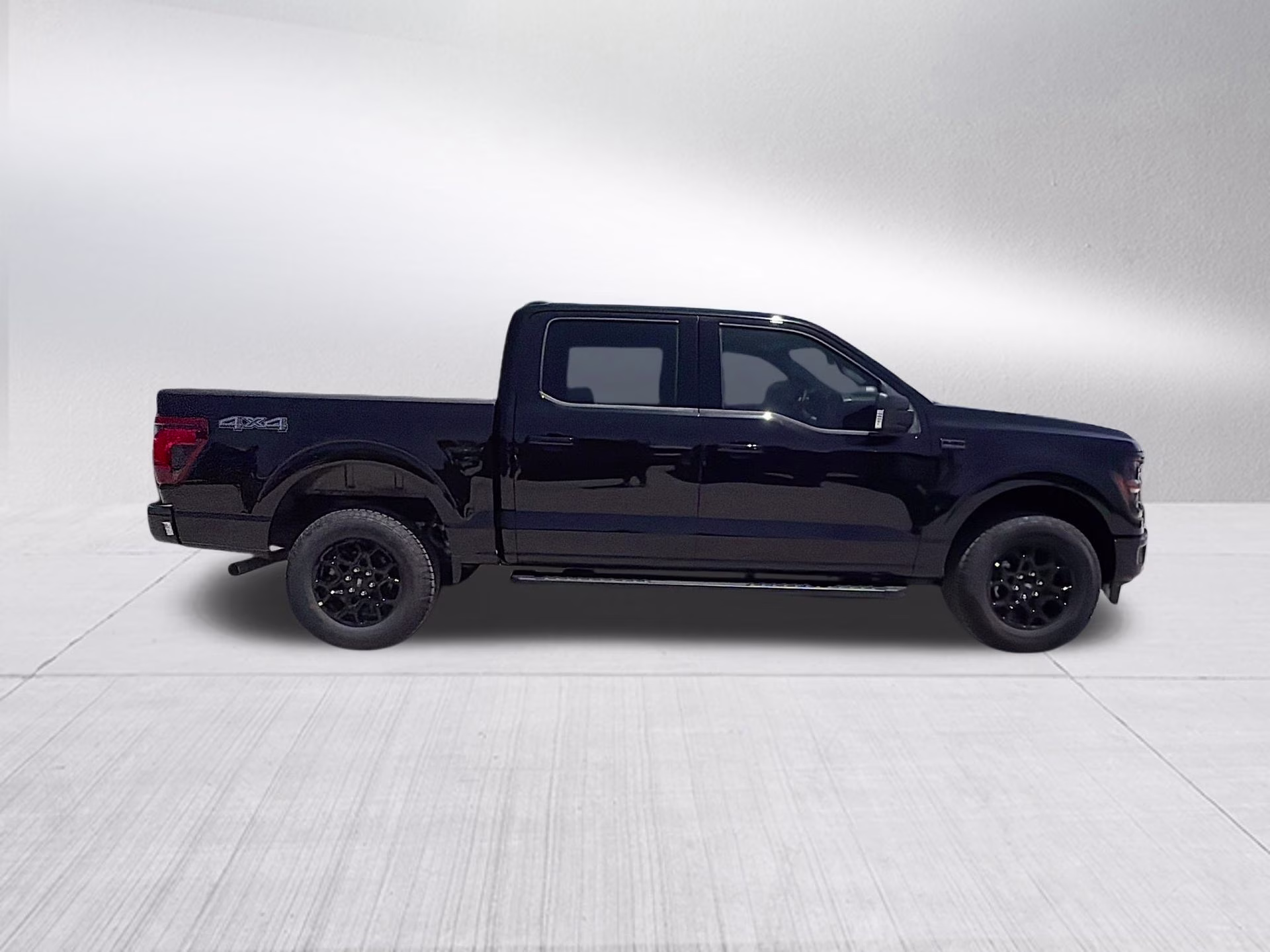 2026 Agate Black Metallic Ford F-150 XLT 4X4 Truck
