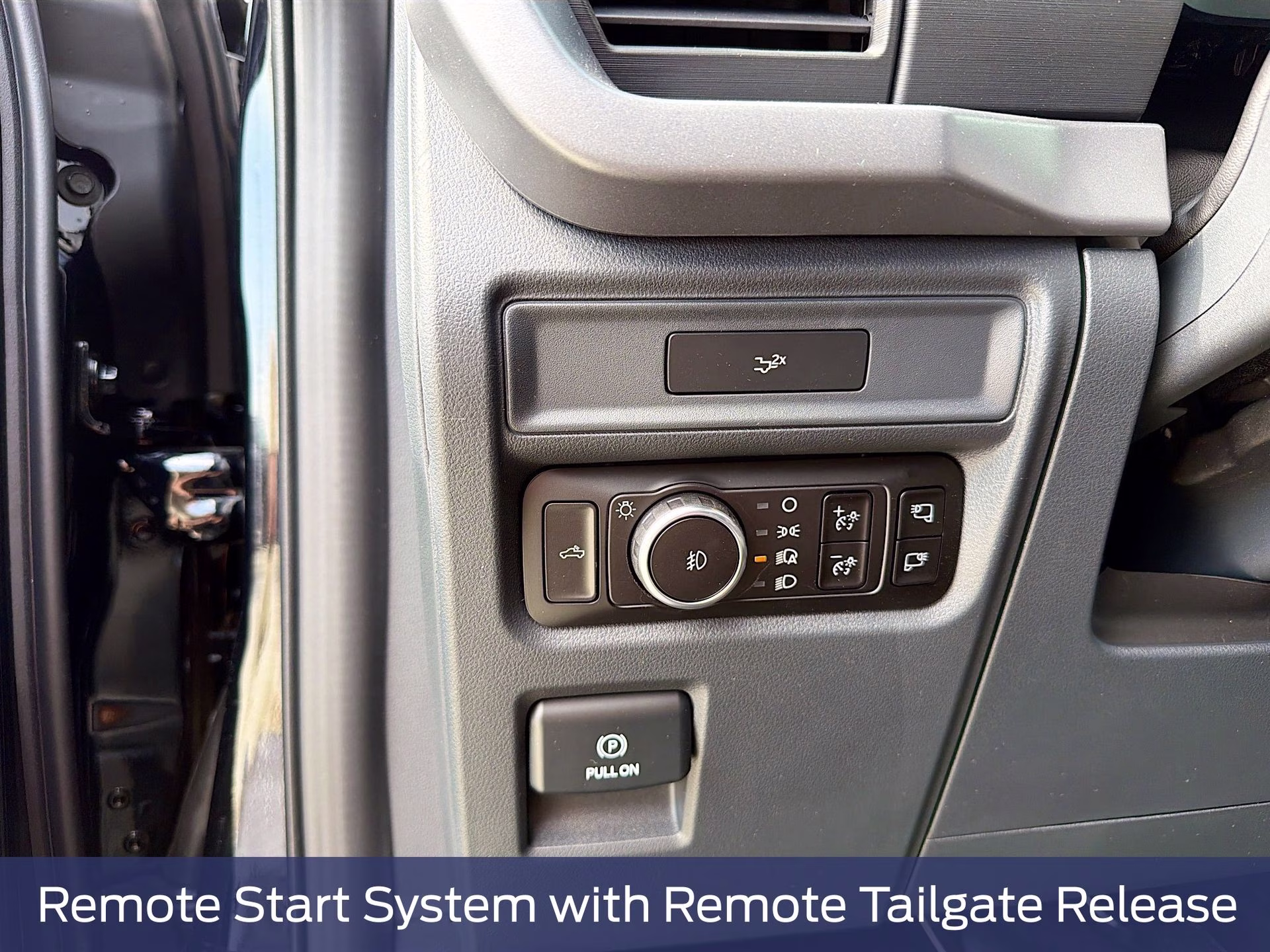 2026 Agate Black Metallic Ford F-150 XLT 4X4 Truck