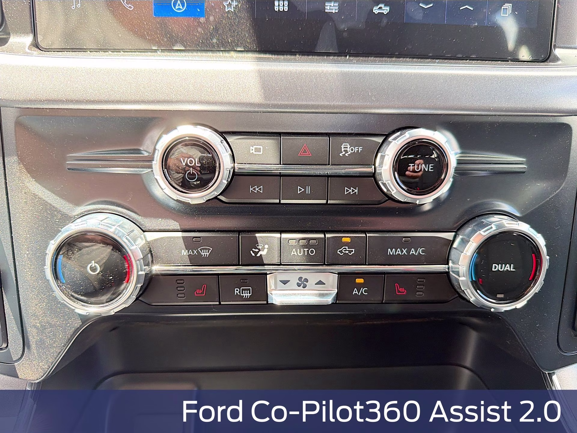 2026 Avalanche Ford F-150 XLT 4X4 Truck