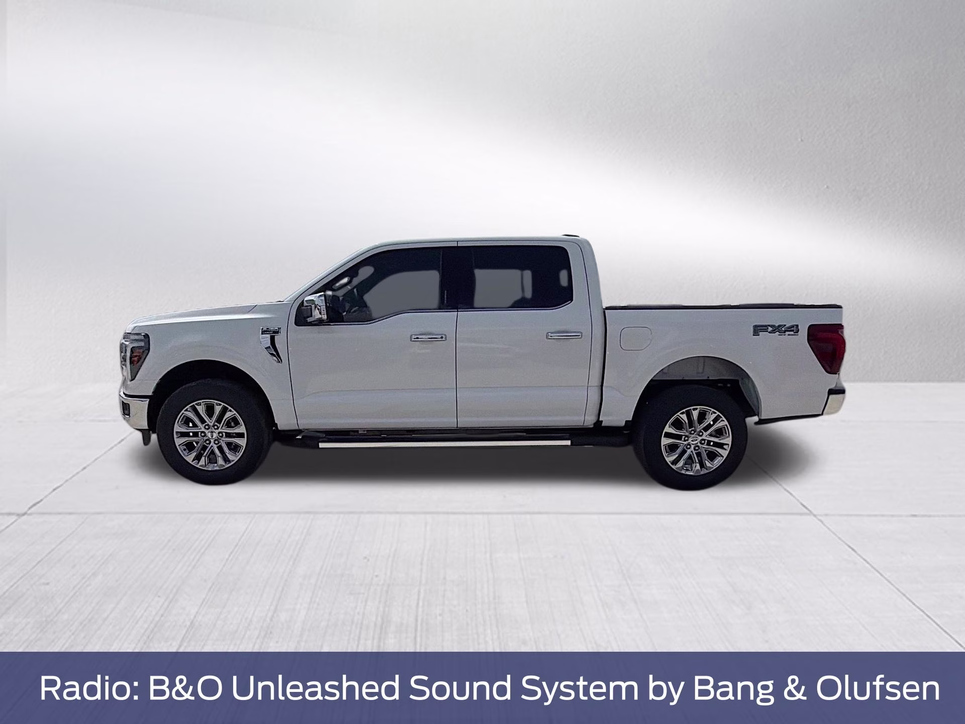 2026 Star White Metallic Tri-Coat Ford F-150 Lariat 4X4 Truck