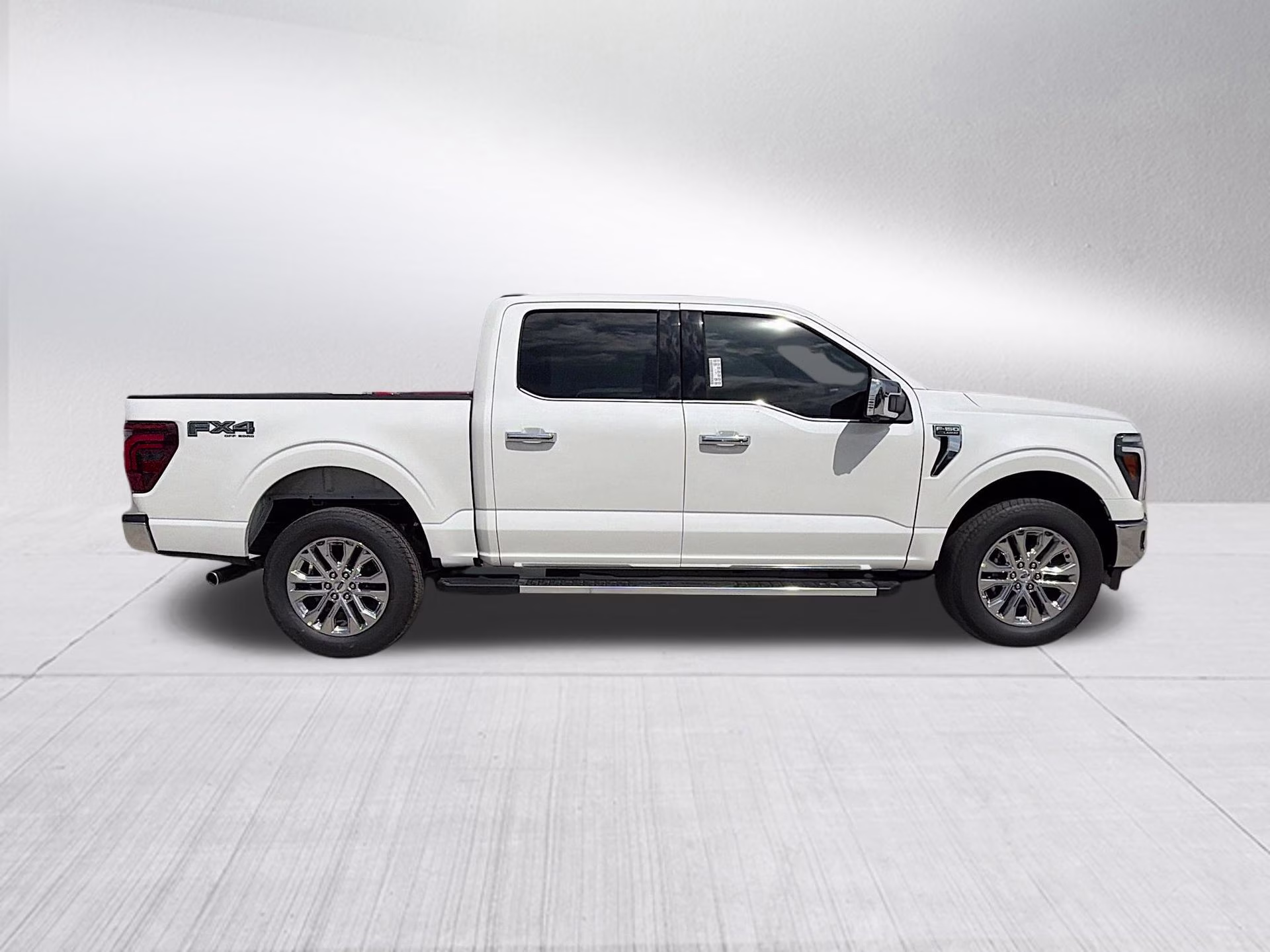 2026 Star White Metallic Tri-Coat Ford F-150 Lariat 4X4 Truck