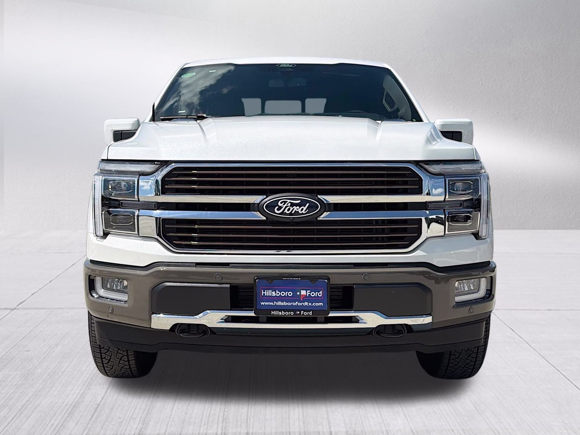 2026 Star White Metallic Tri-Coat Ford F-150 King Ranch 4X4 Truck