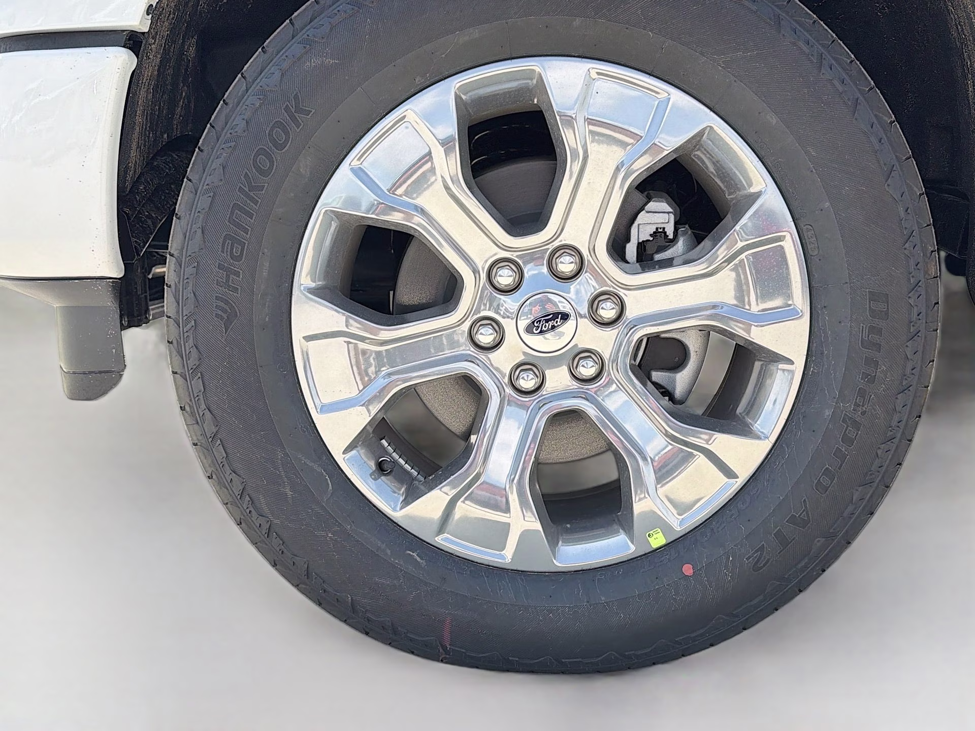2026 Star White Metallic Tri-Coat Ford F-150 Platinum 4X4 Truck