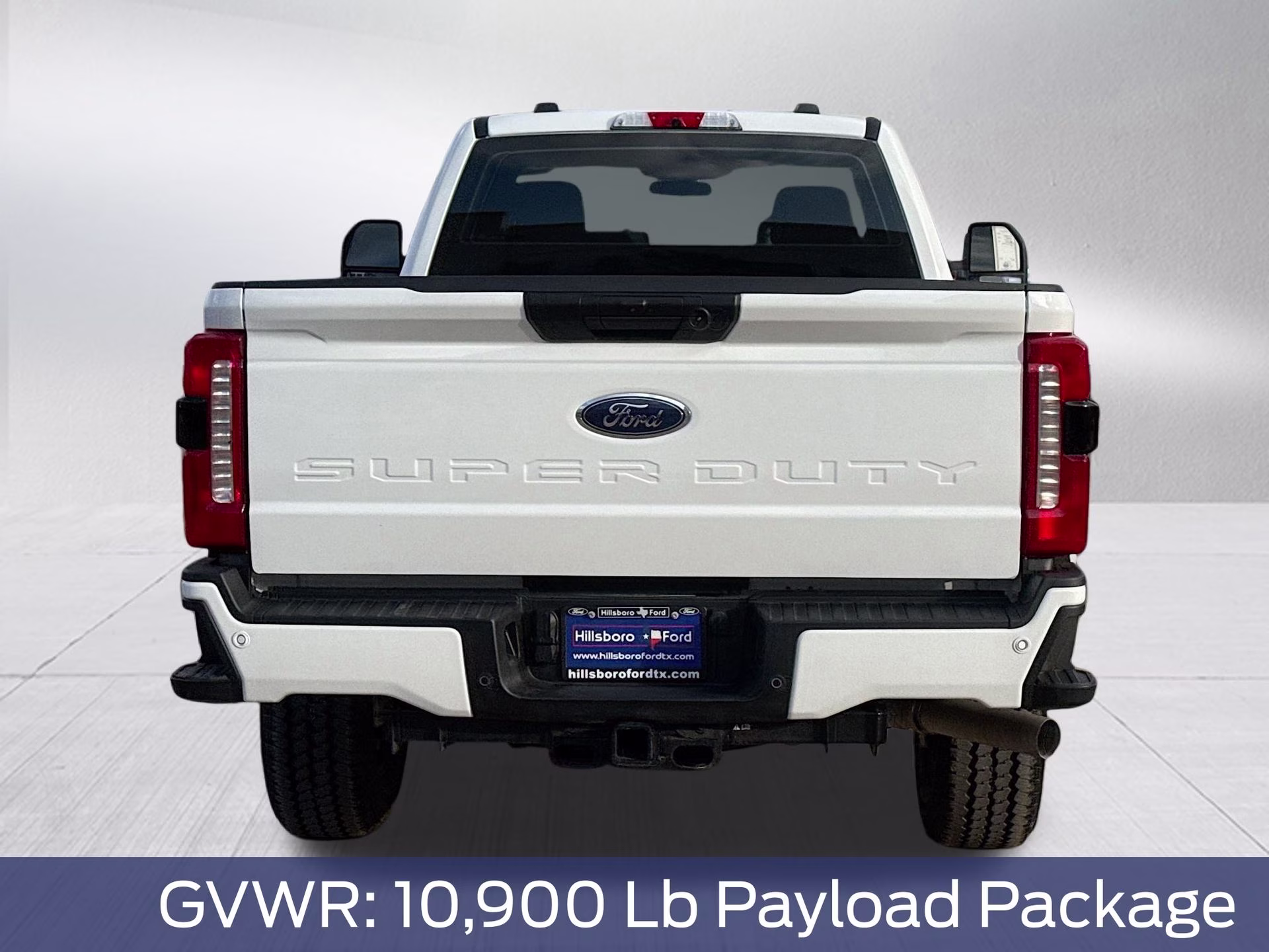 2025 Oxford White Ford Super Duty F-350 SRW XL 4X4 Truck