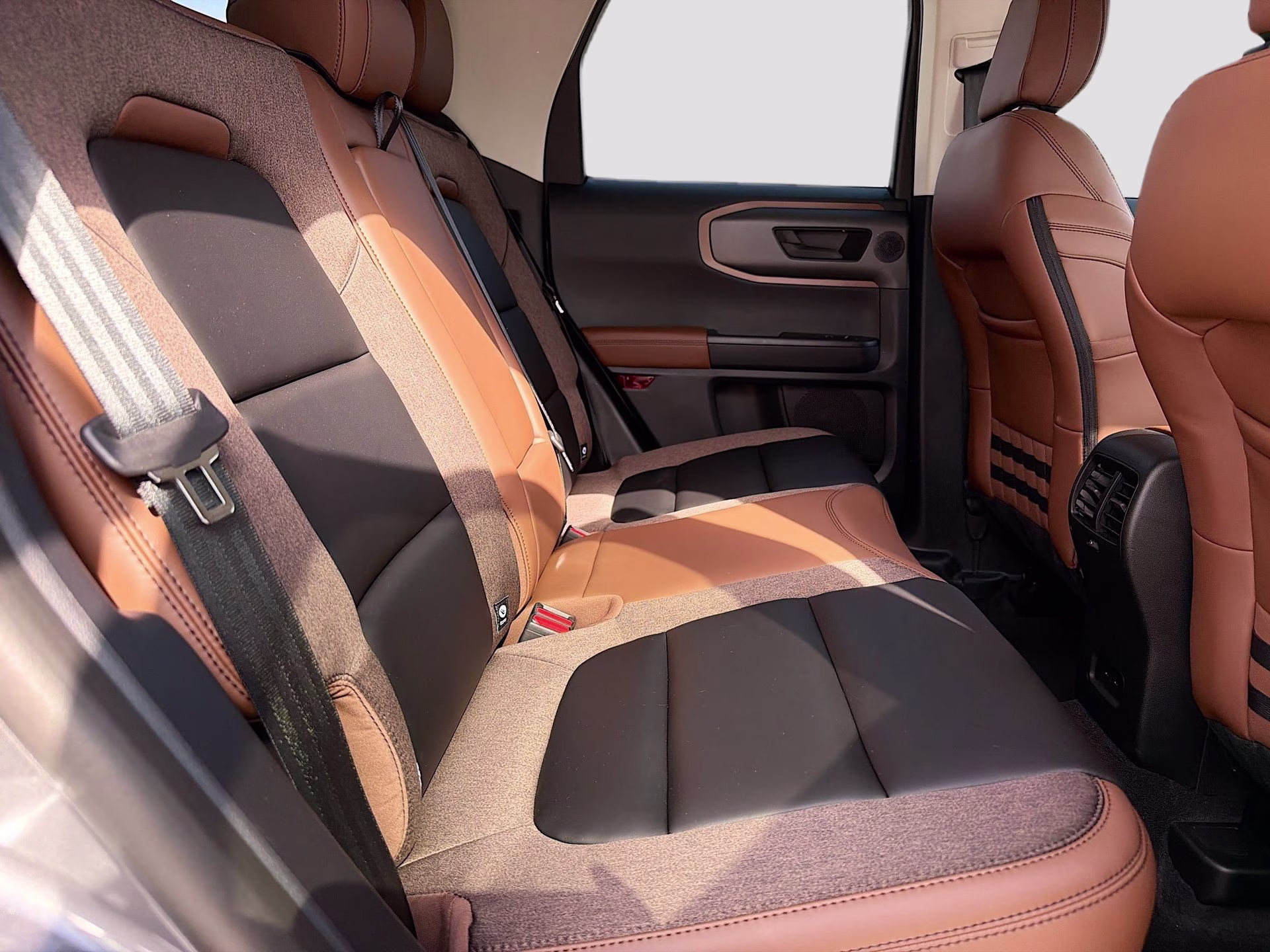 2026 Carbonized Gray Metallic Ford Bronco Sport Outer Banks 4X4 SUV