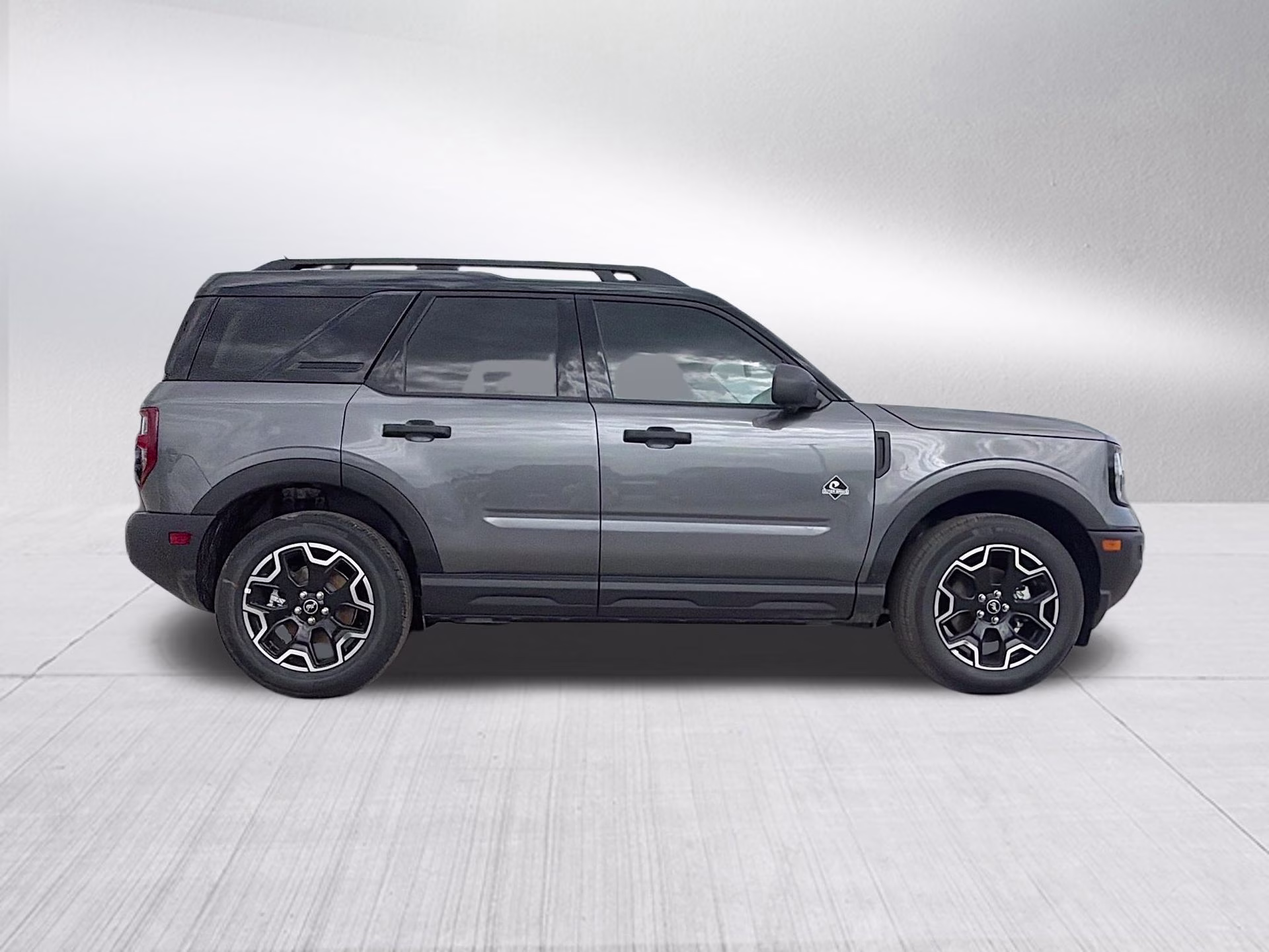 2026 Carbonized Gray Metallic Ford Bronco Sport Outer Banks 4X4 SUV