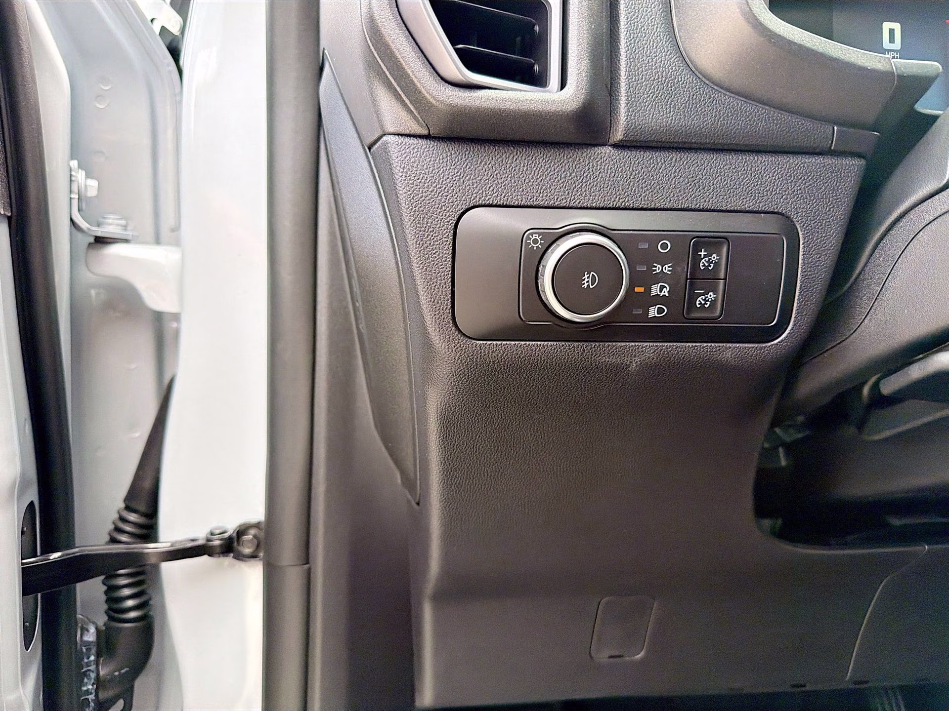 2026 Space White Metallic Ford Bronco Sport Outer Banks 4X4 SUV