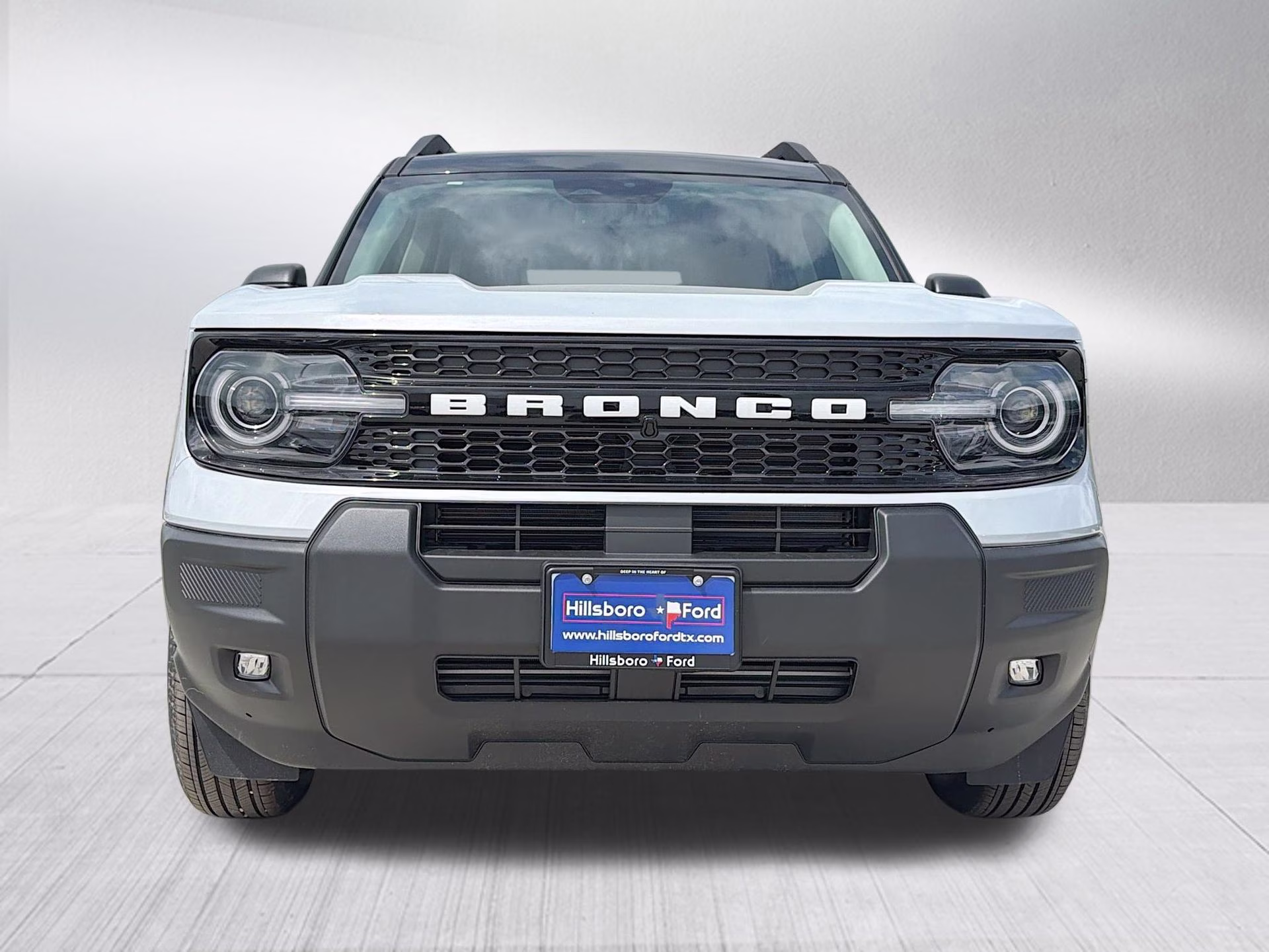 2026 Space White Metallic Ford Bronco Sport Outer Banks 4X4 SUV