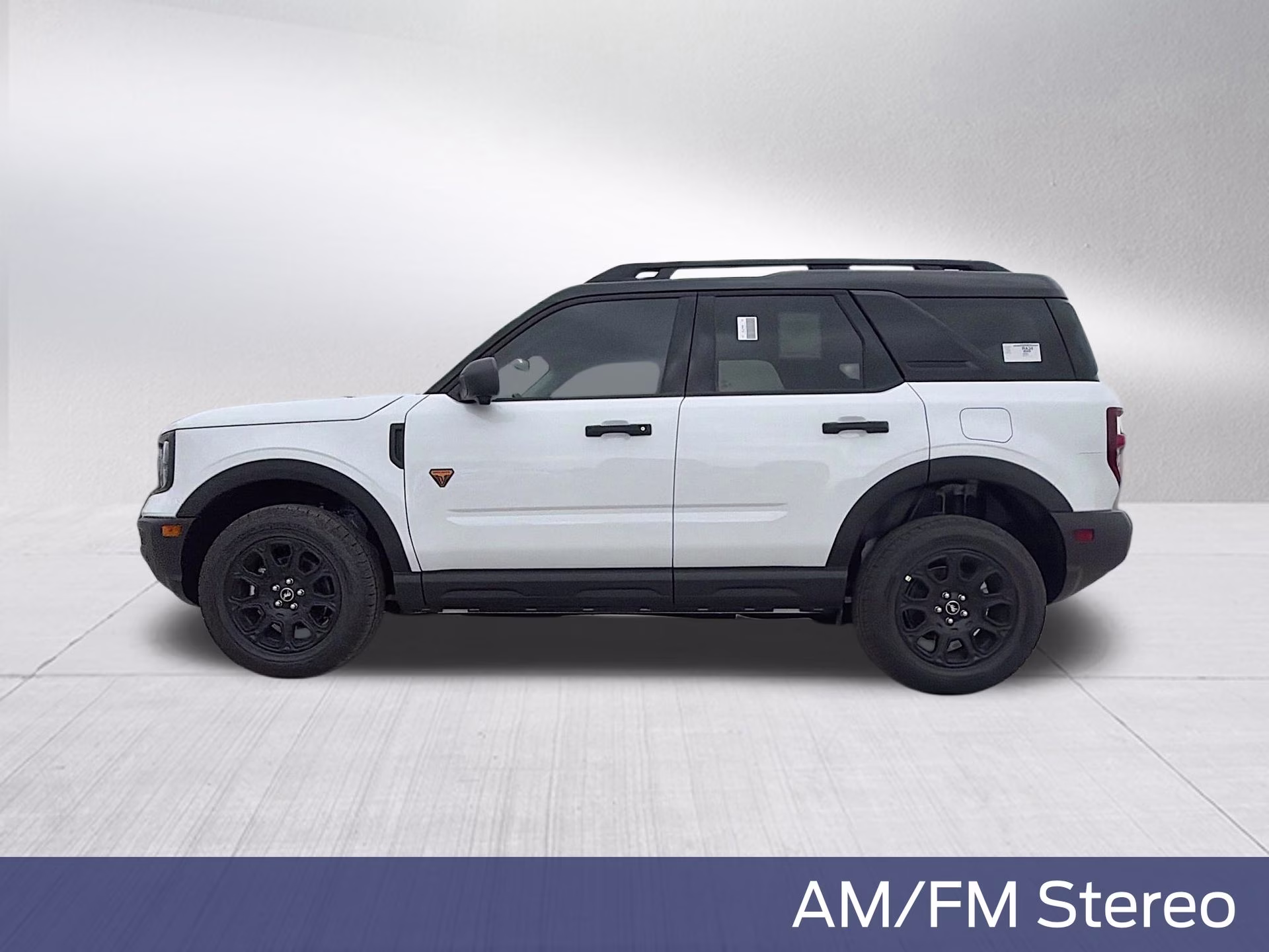 2026 Oxford White Ford Bronco Sport Badlands 4X4 SUV
