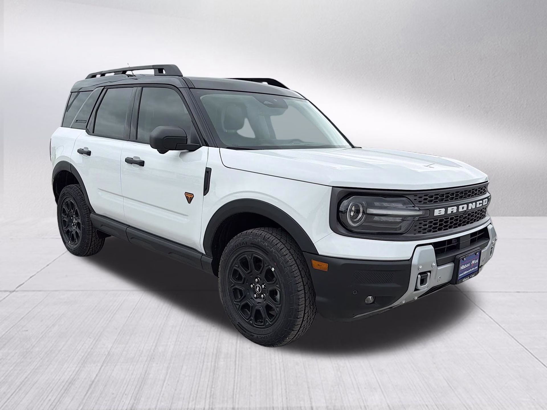 2026 Oxford White Ford Bronco Sport Badlands 4X4 SUV