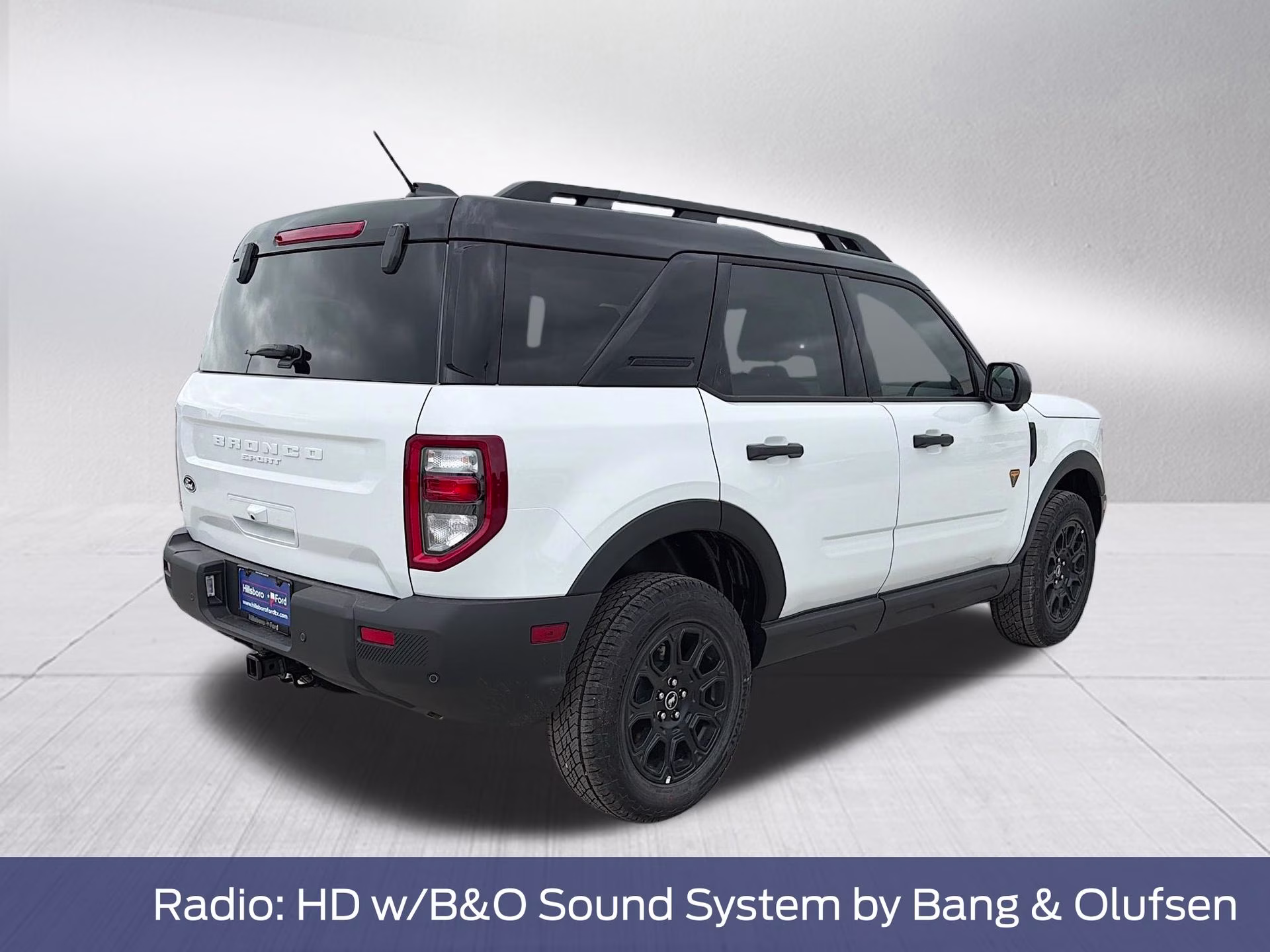 2026 Oxford White Ford Bronco Sport Badlands 4X4 SUV