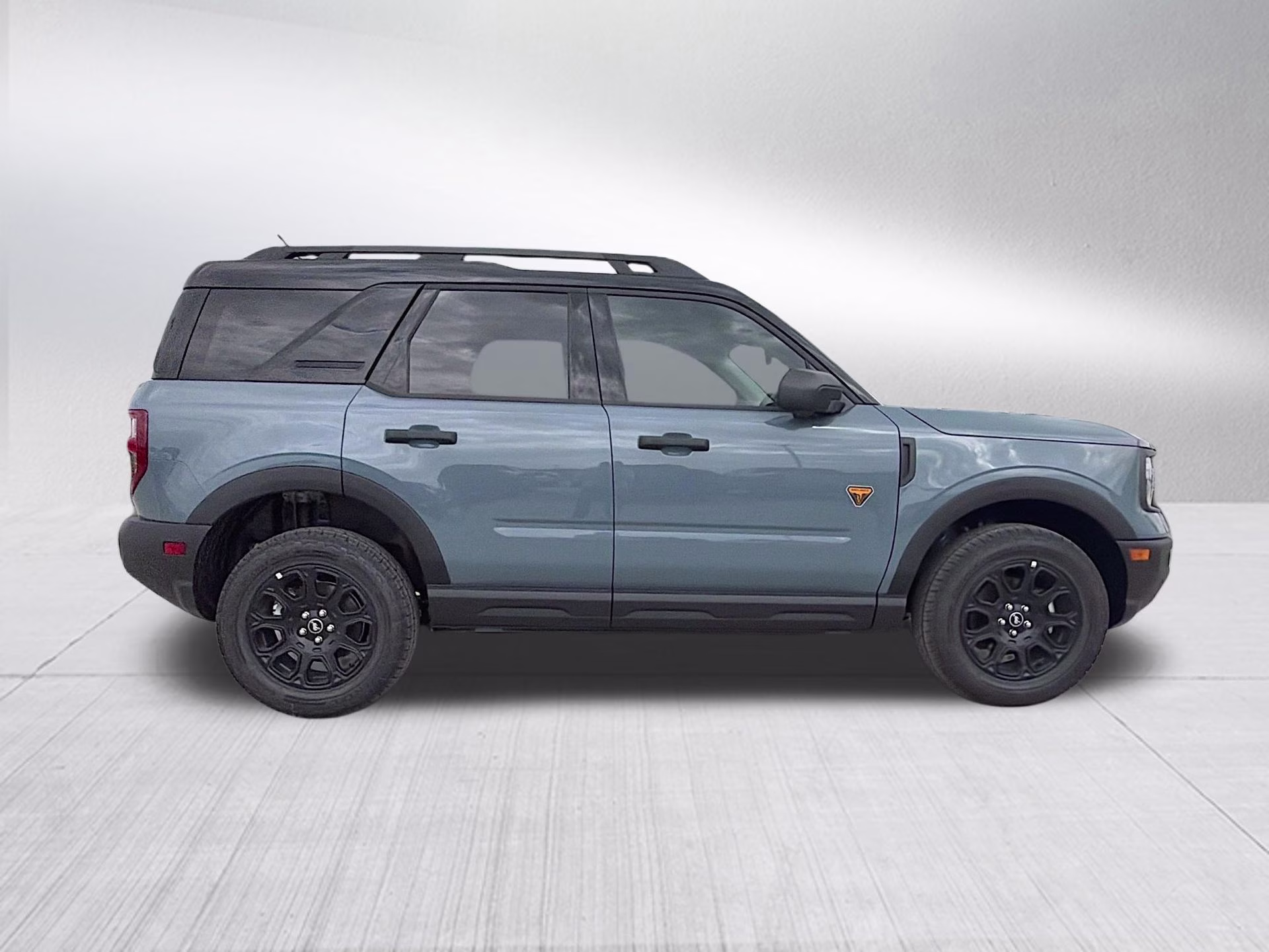 2026 Azure Gray Metallic Tri-Coat Ford Bronco Sport Badlands 4X4 SUV