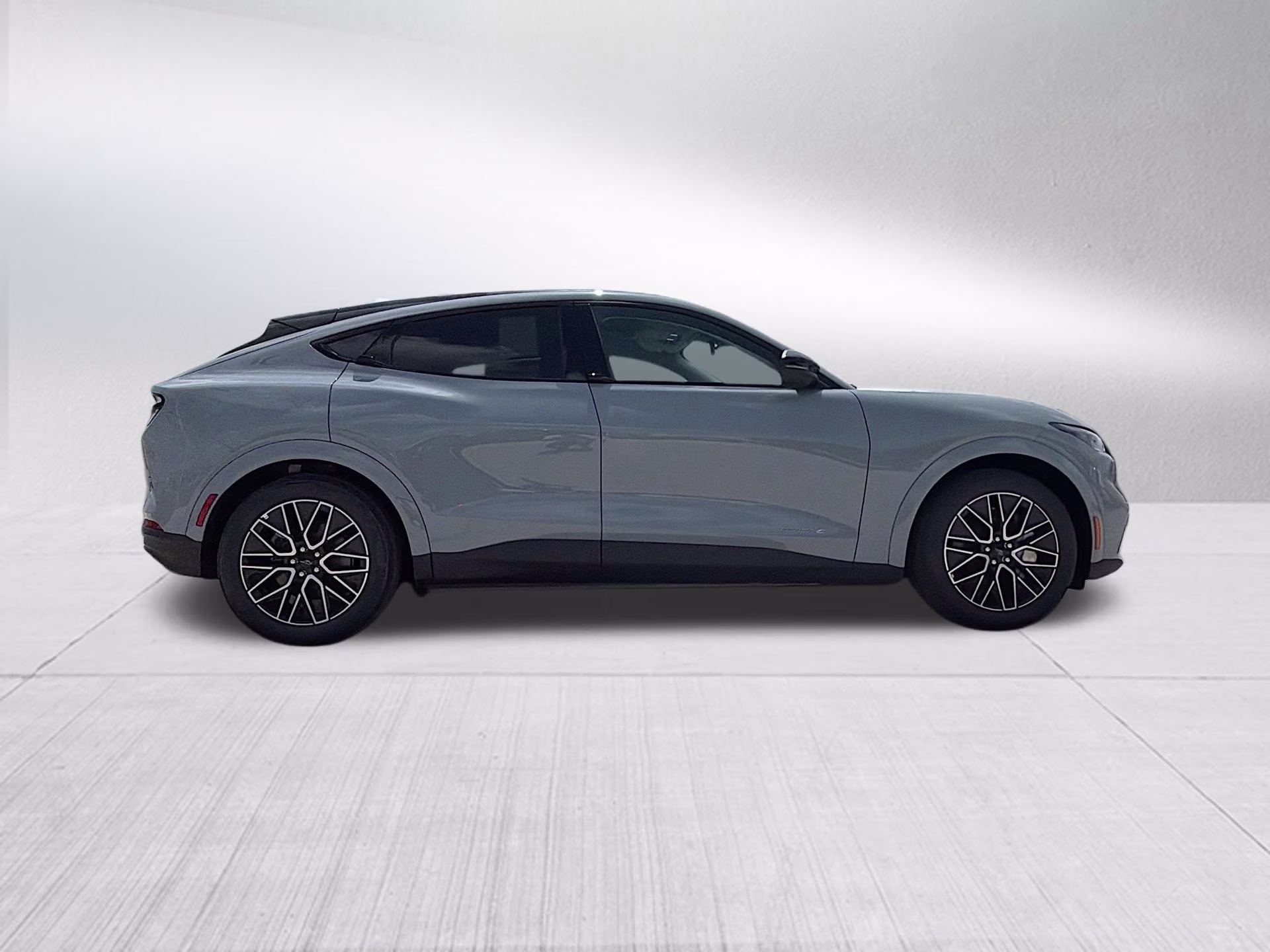 2026 Glacier Gray Metallic TriCoat Ford Mustang Mach-E Premium RWD SUV