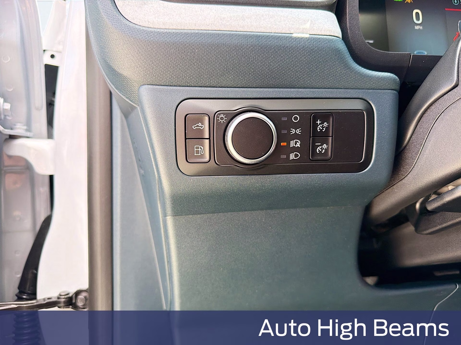 2026 Space White Metallic Ford Maverick XLT FWD Truck