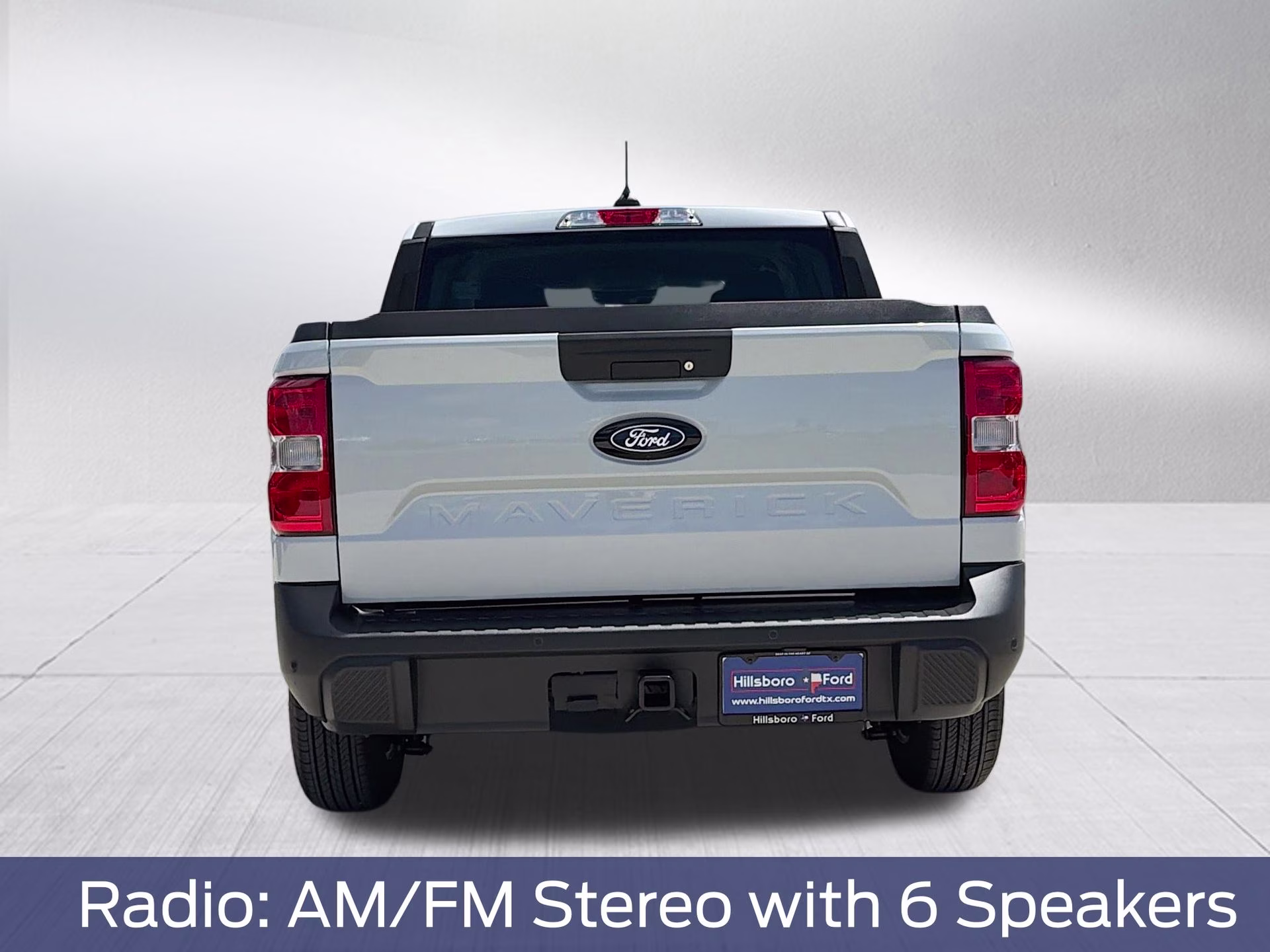 2026 Space White Metallic Ford Maverick XLT FWD Truck
