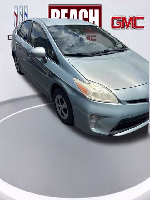 2013 Toyota Prius FWD Hatchback