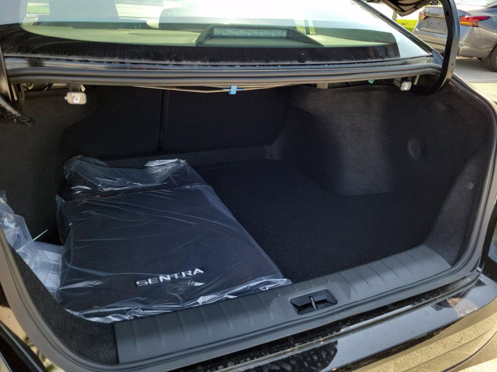 2026 Super Black Nissan Sentra SR FWD Sedan