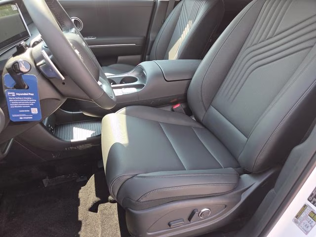 2026 Creamy White Pearl Hyundai Palisade Hybrid SEL AWD SUV