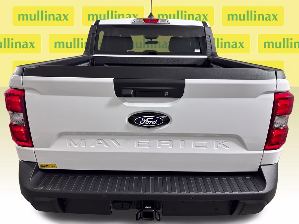 2026 Oxford White Ford Maverick Lariat AWD Truck