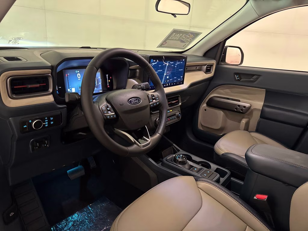 2026 Oxford White Ford Maverick Lariat AWD Truck