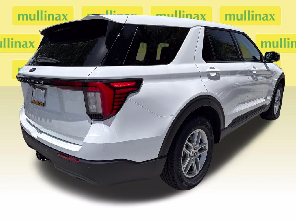 2026 Oxford White Ford Explorer Active RWD SUV