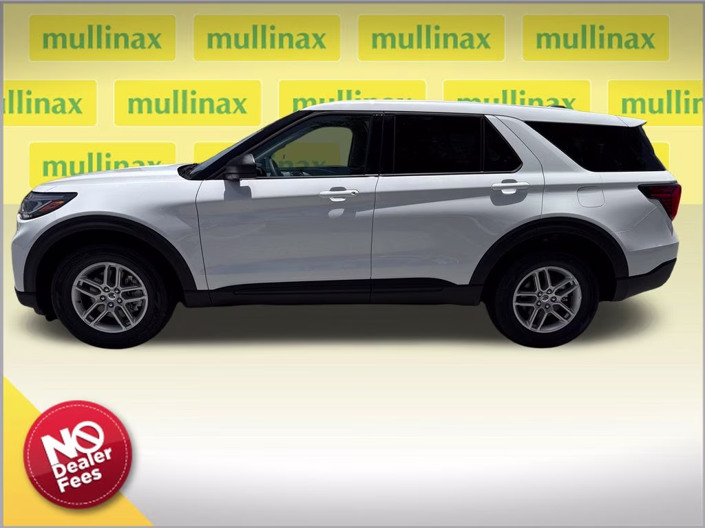 2026 Oxford White Ford Explorer Active RWD SUV