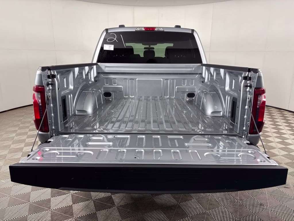 2026 Iconic Silver Metallic Ford F-150 XLT RWD Truck