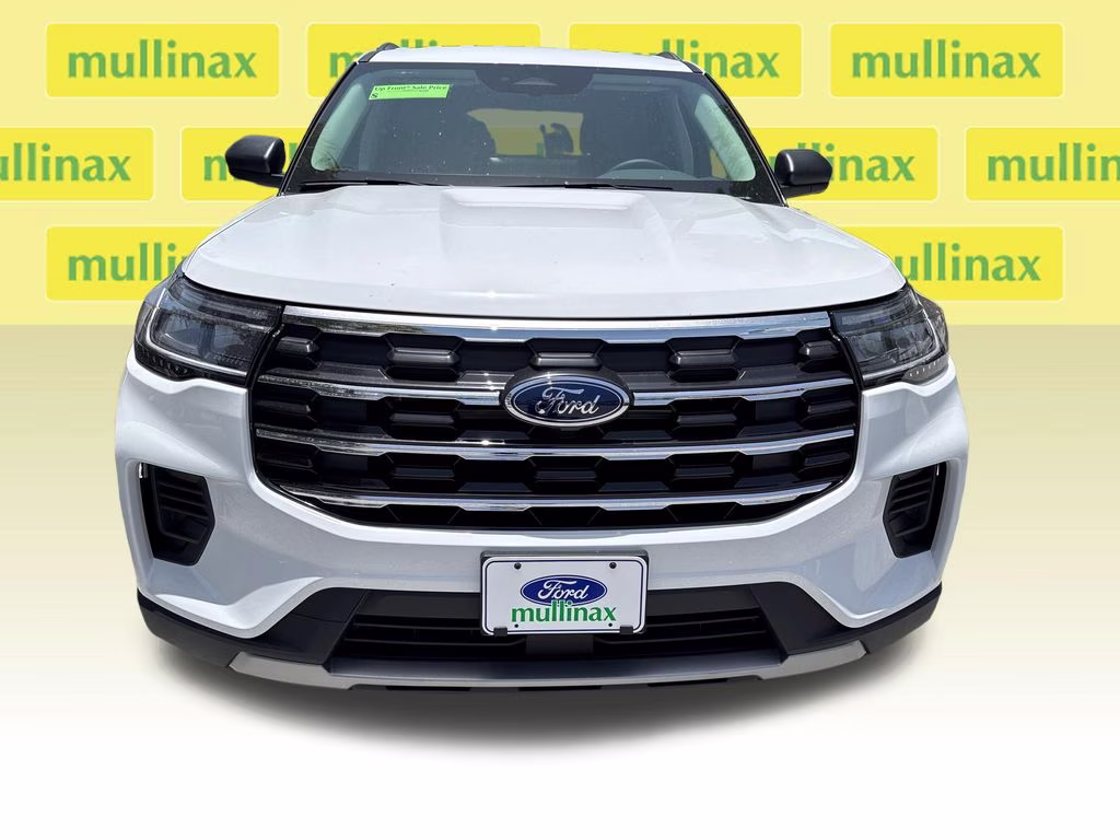 2026 Oxford White Ford Explorer Active RWD SUV