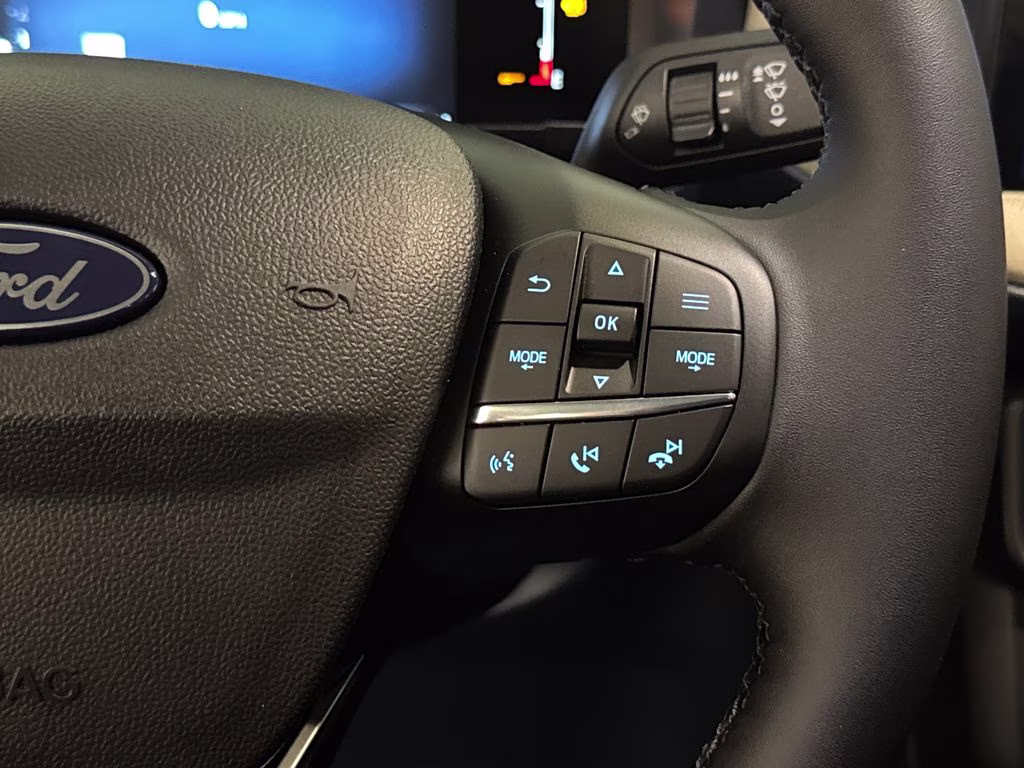 2026 Carbonized Gray Metallic Ford Maverick Lariat AWD Truck
