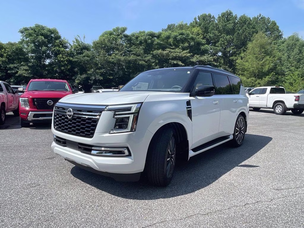 2026 Everest White Pearl/Black Nissan Armada Platinum Reserve 4X4 SUV