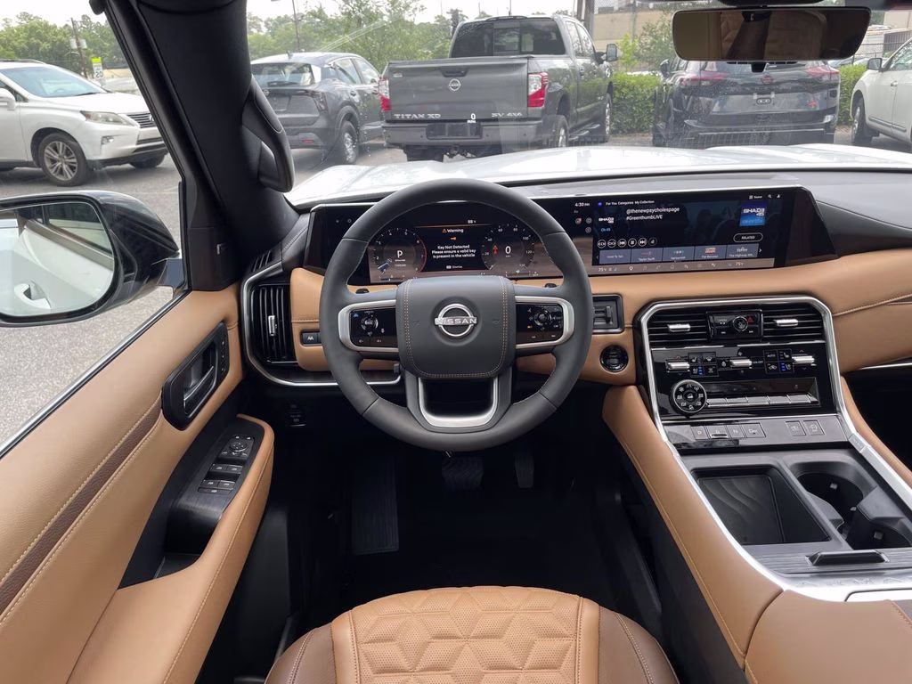 2026 Everest White Pearl/Black Nissan Armada Platinum Reserve 4X4 SUV