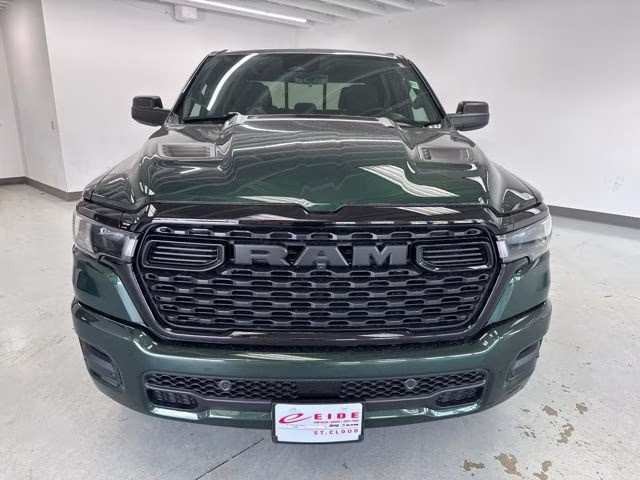 2026 Serrano Green Metallic Ram 1500 Express 4X4 Truck