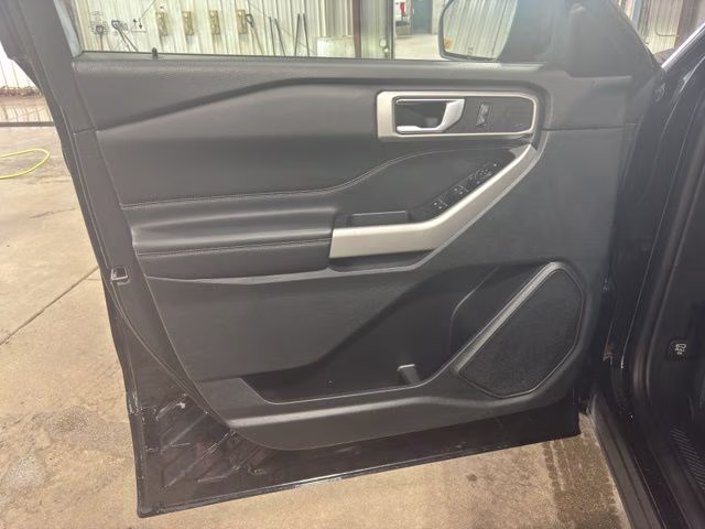 2024 Black Metallic Ford Explorer XLT 4X4 SUV