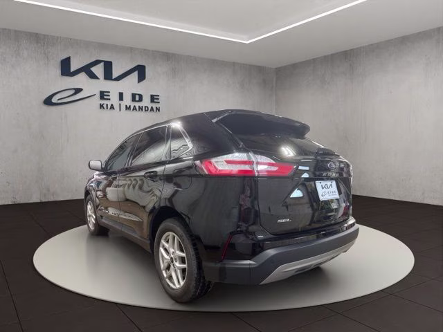 2023 Black Metallic Ford Edge SEL AWD SUV