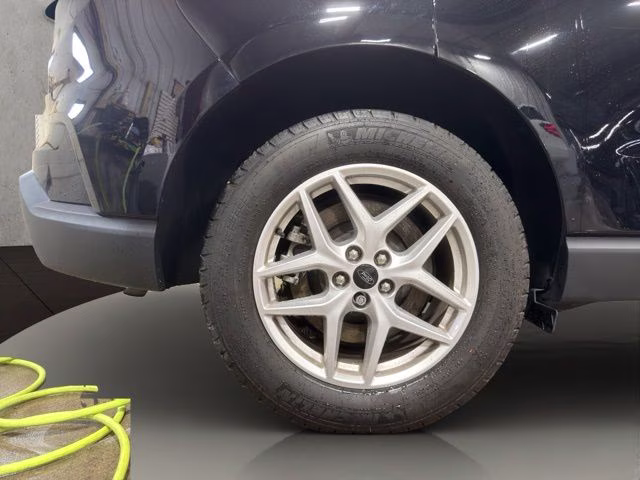 2023 Black Metallic Ford Edge SEL AWD SUV