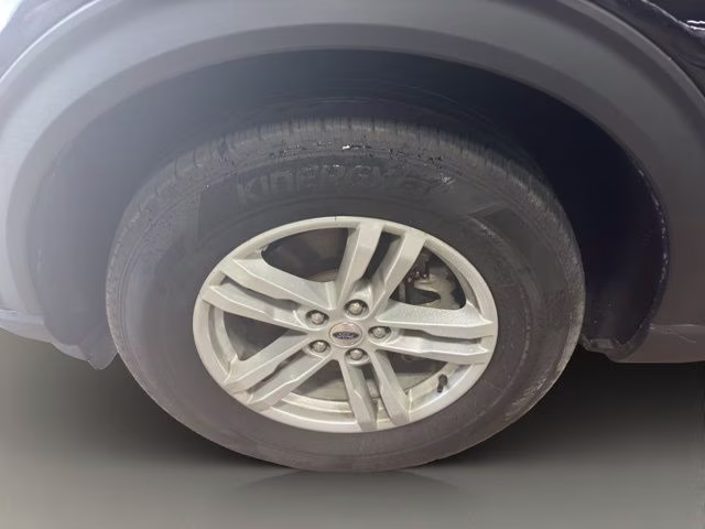 2024 Black Metallic Ford Explorer XLT 4X4 SUV