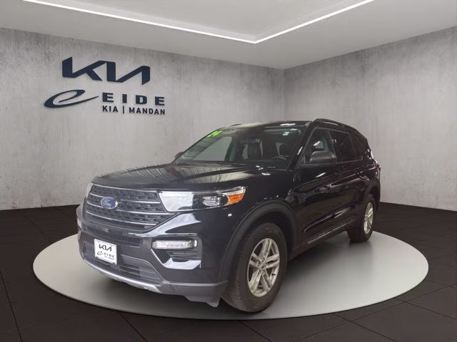 2024 Black Metallic Ford Explorer XLT 4X4 SUV